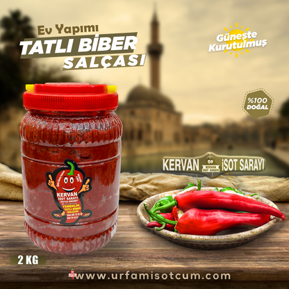 Ev yapımı Tatlı Biber Salçası Yemeklik